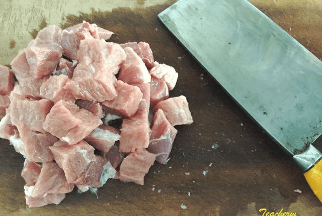 西红柿炖牛腩最实惠 好吃还不算太贵 又下饭又鲜味-IM电竞官网(图6)
西红柿炖牛腩最实惠 好吃还不算太贵 又下饭又鲜味-IM电竞官网(图6)