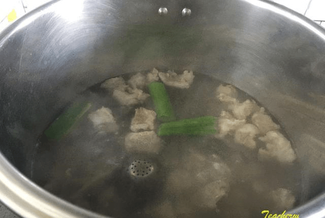 西红柿炖牛腩最实惠 好吃还不算太贵 又下饭又鲜味-IM电竞官网(图11)
西红柿炖牛腩最实惠 好吃还不算太贵 又下饭又鲜味-IM电竞官网(图11)