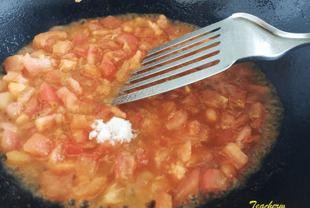 西红柿炖牛腩最实惠 好吃还不算太贵 又下饭又鲜味-IM电竞官网(图13)
西红柿炖牛腩最实惠 好吃还不算太贵 又下饭又鲜味-IM电竞官网(图13)